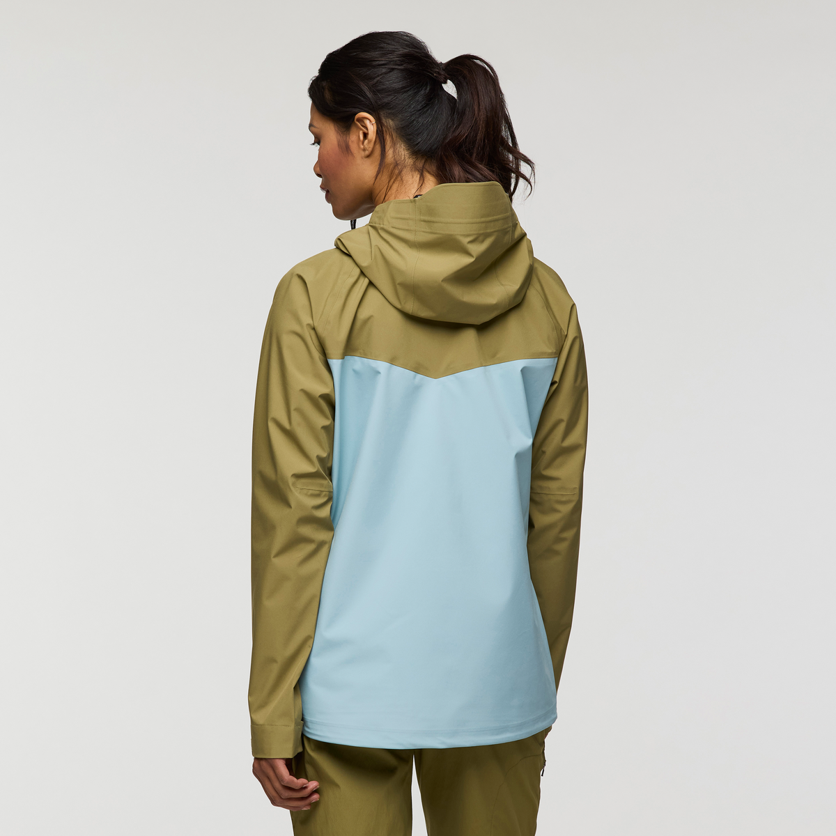 Impermeo 3L Hooded Shell Jacket - Women's - Image 4
