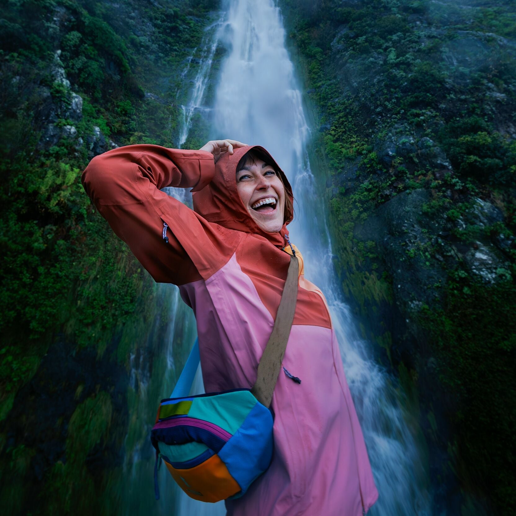 Impermeo 3L Hooded Shell Jacket - Women's - Image 38